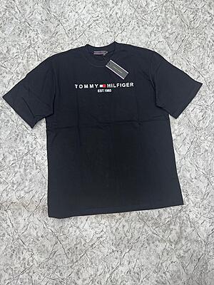 TOMMY HILFIGER EST 1985 T-SHIRT